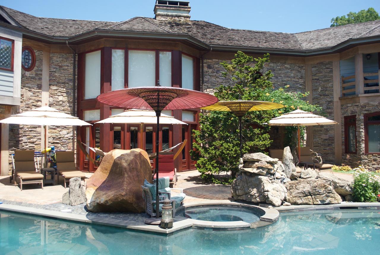 East Hampton Art House Bed And Breakfast Exterior foto